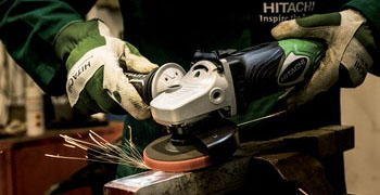 大获全胜 扎克伯格如何赢得与议员的当面对峙